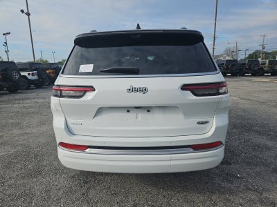 2027 Jeep Grand Cherokee Summit