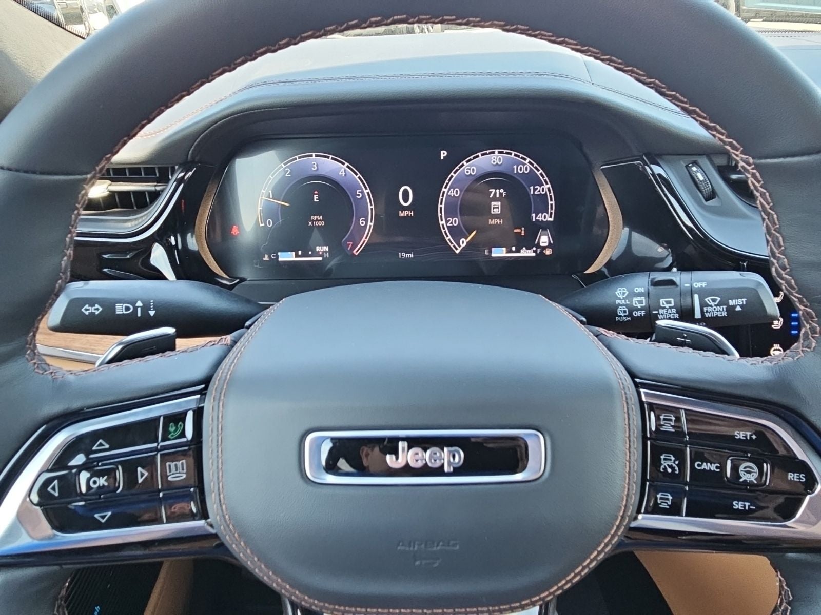 2026 Jeep Grand Cherokee GRAND CHEROKEE L SUMMIT 4X4