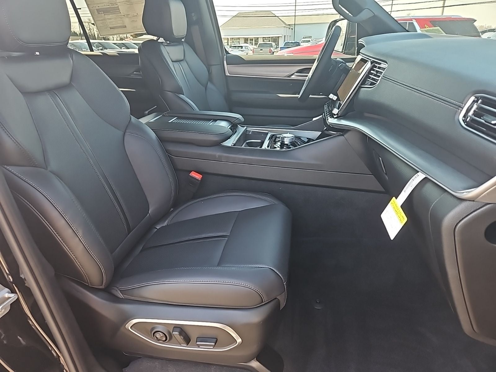 2026 Jeep Grand Wagoneer GRAND WAGONEER LIMITED ALTITUDE 4X4