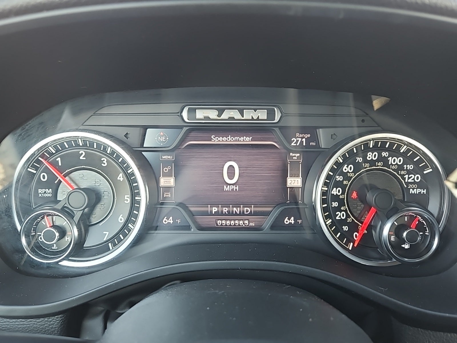 2022 RAM 1500 Big Horn Crew Cab 4x2 5'7' Box