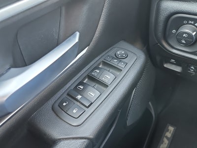 2022 RAM 1500 Big Horn Crew Cab 4x2 5'7' Box