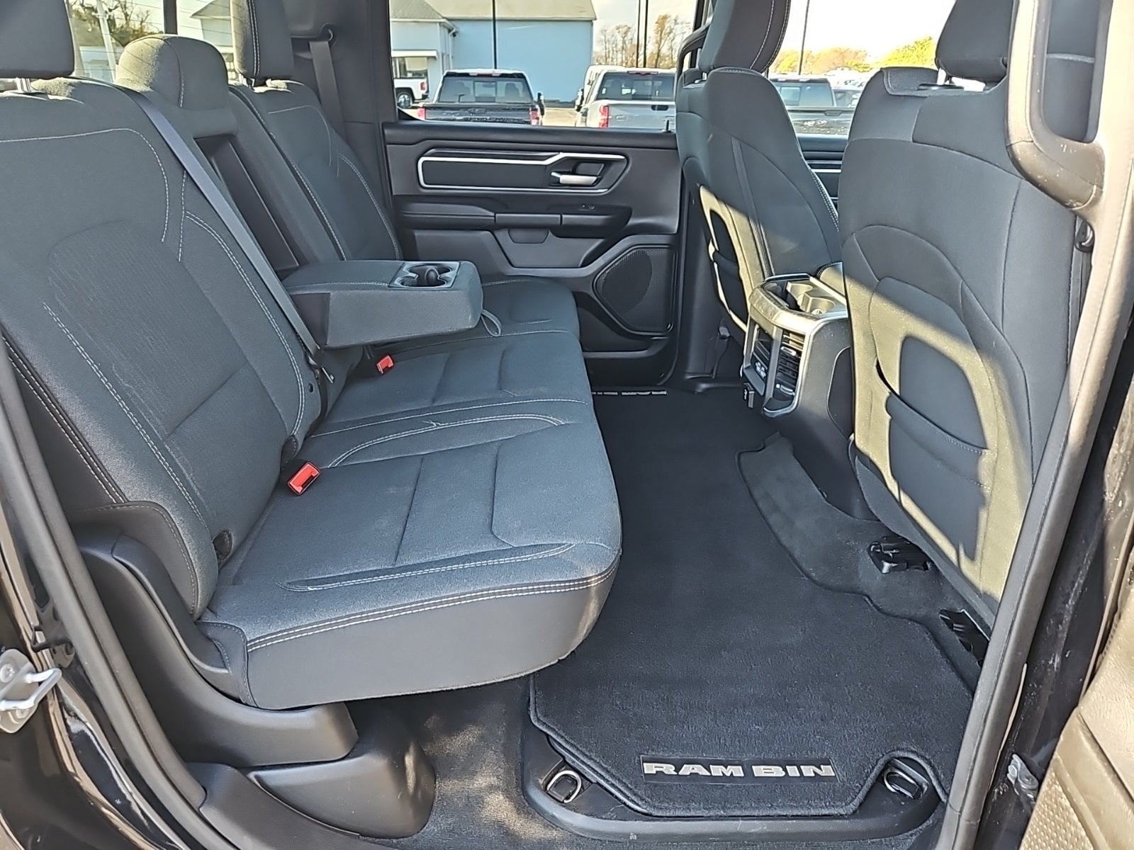 2022 RAM 1500 Big Horn Crew Cab 4x2 5'7' Box