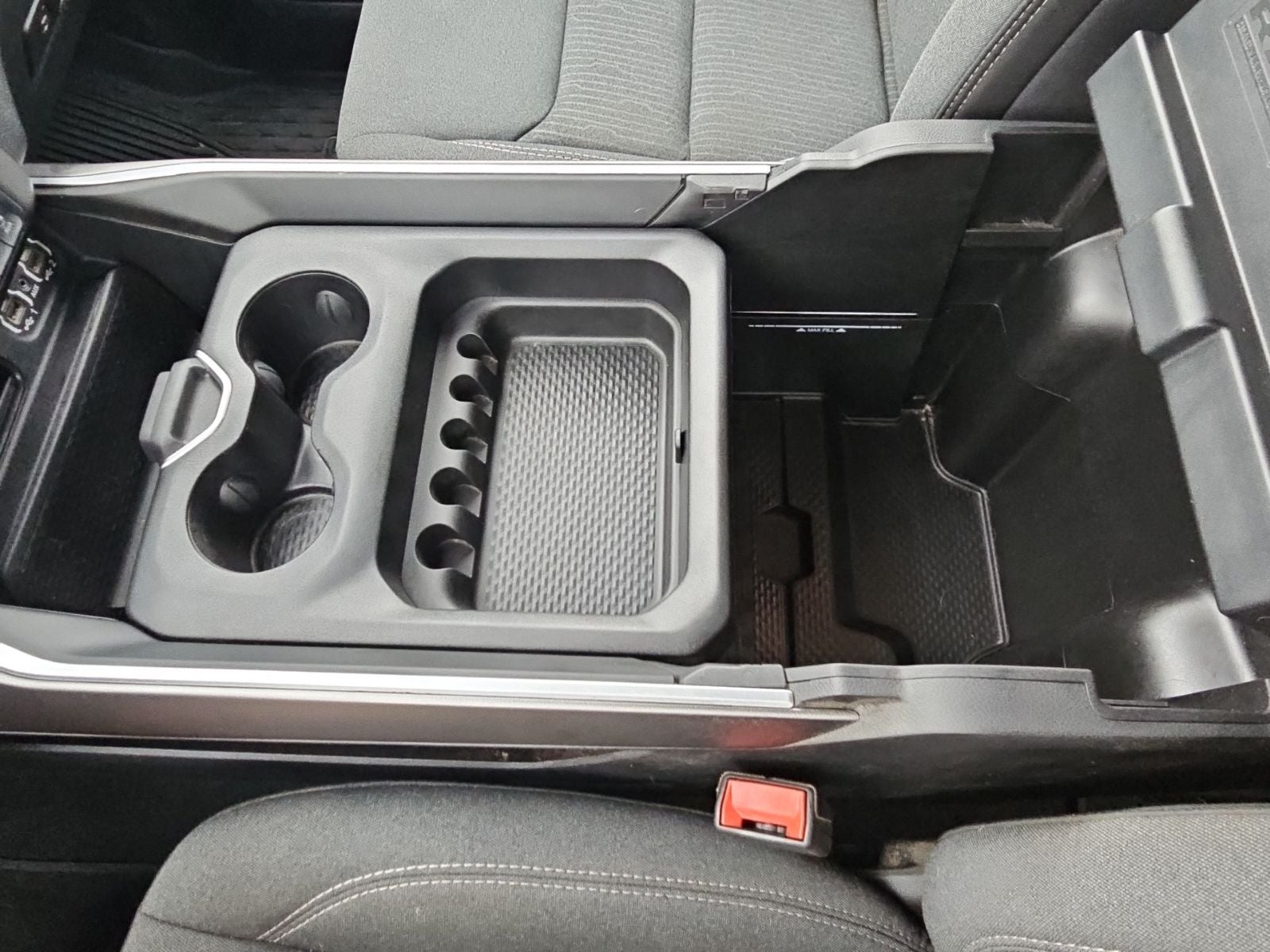 2021 RAM 1500 Big Horn Quad Cab 4x4 6'4' Box