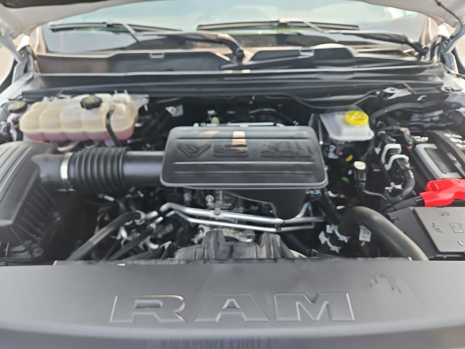 2025 RAM 1500 Big Horn Crew Cab 4x4 5'7' Box