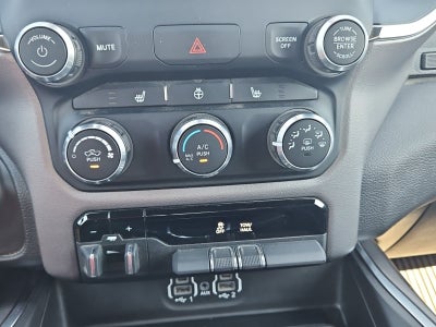 2024 RAM 1500 Big Horn Crew Cab 4x4 5'7' Box
