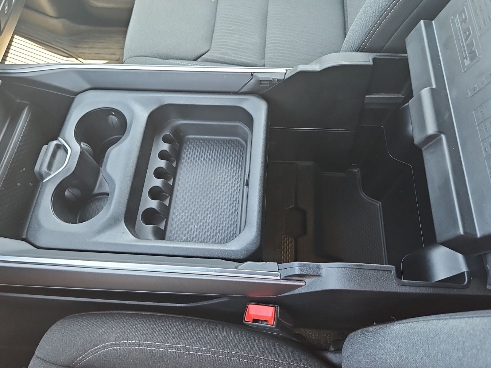 2024 RAM 1500 Big Horn Crew Cab 4x4 5'7' Box