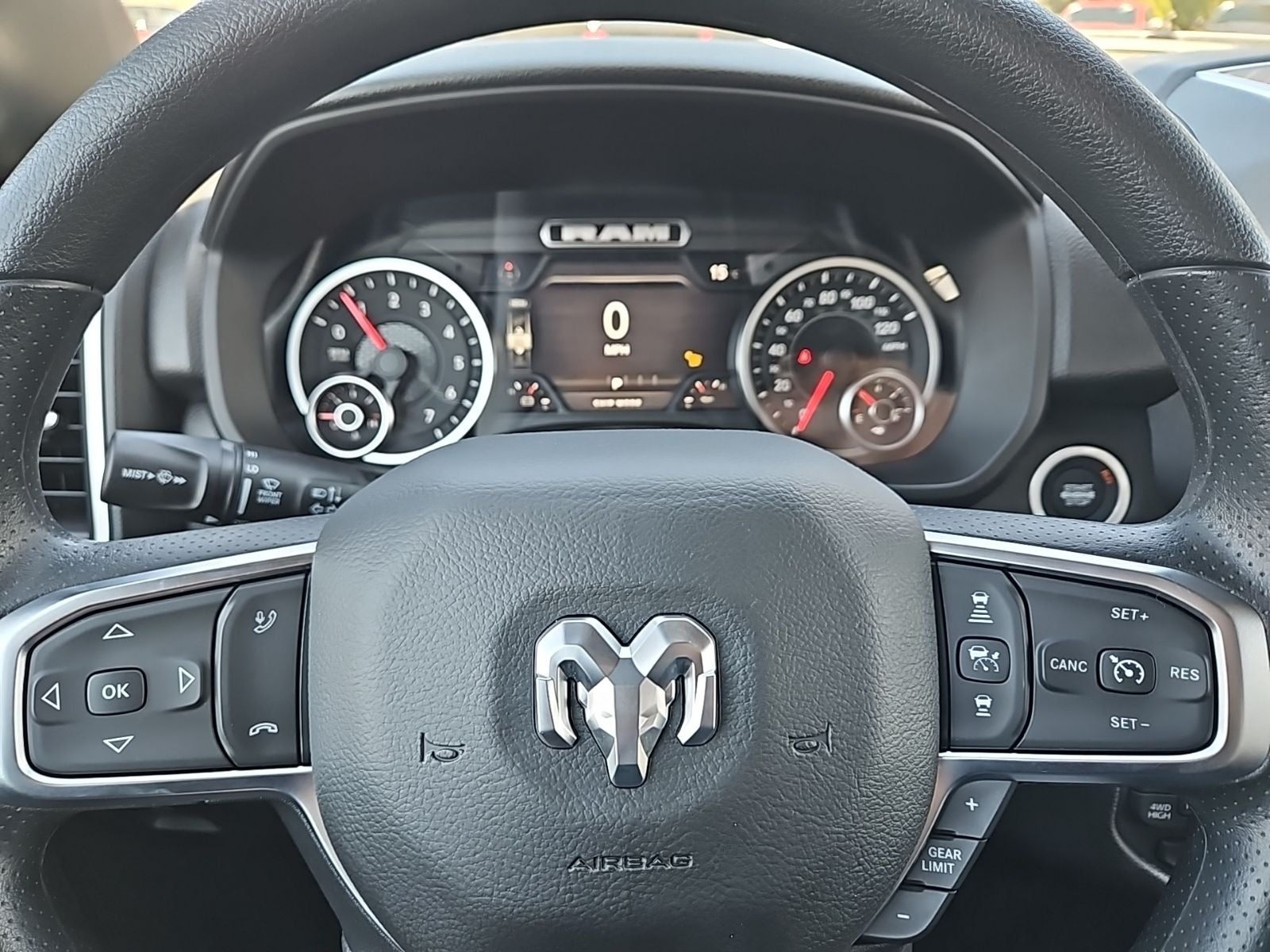 2026 RAM Ram 1500 RAM 1500 EXPRESS CREW CAB 4X4 5'7' BOX