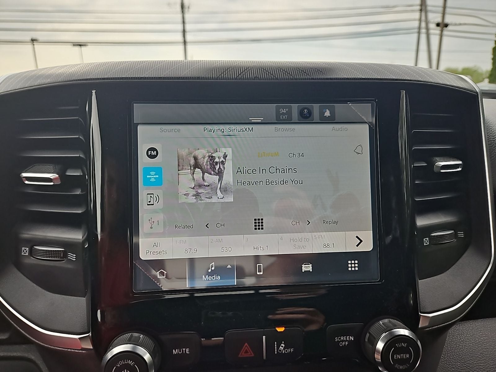 2026 RAM Ram 1500 RAM 1500 EXPRESS CREW CAB 4X4 5'7' BOX