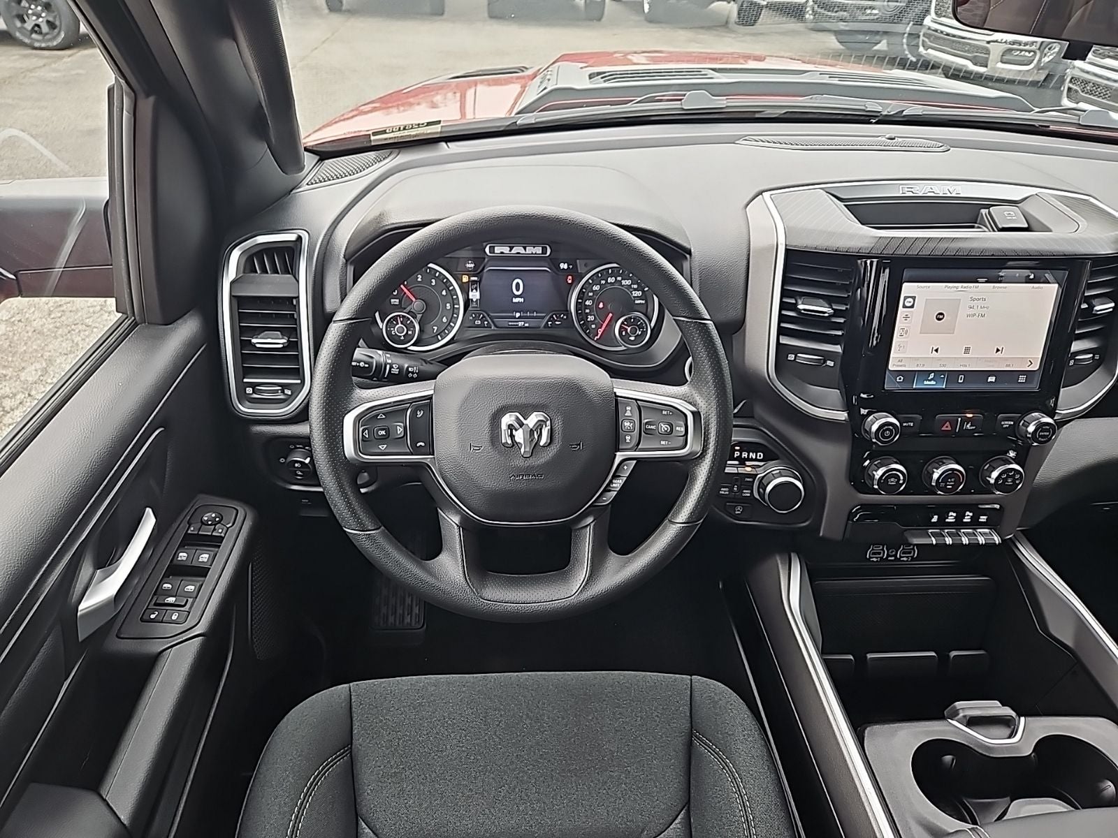 2026 RAM Ram 1500 RAM 1500 EXPRESS CREW CAB 4X4 5'7' BOX