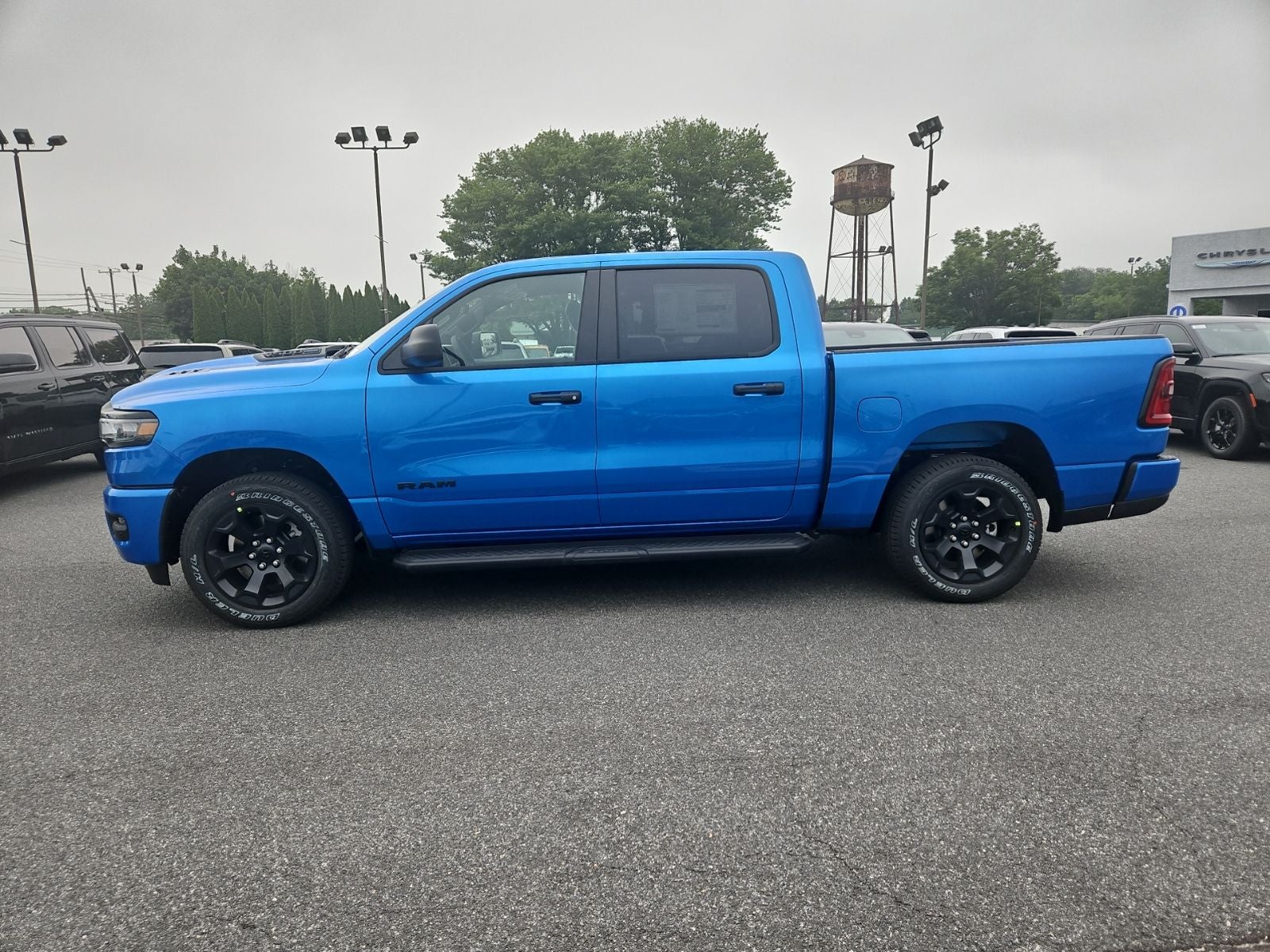 2026 RAM Ram 1500 RAM 1500 EXPRESS CREW CAB 4X4 5'7' BOX
