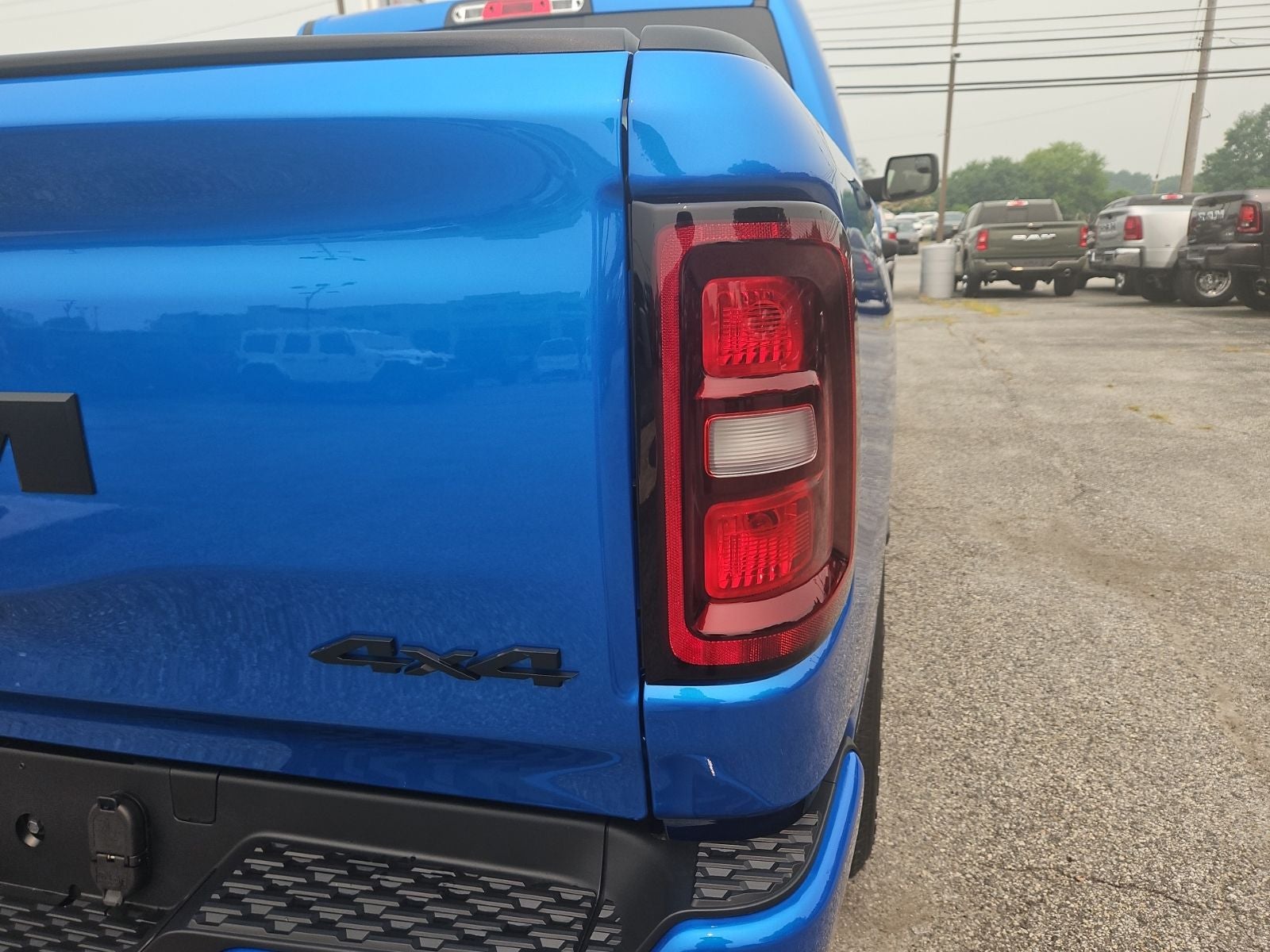2026 RAM Ram 1500 RAM 1500 EXPRESS CREW CAB 4X4 5'7' BOX