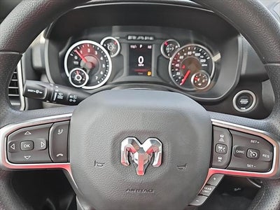 2025 RAM Ram 1500 RAM 1500 TRADESMAN CREW CAB 4X4 5'7' BOX