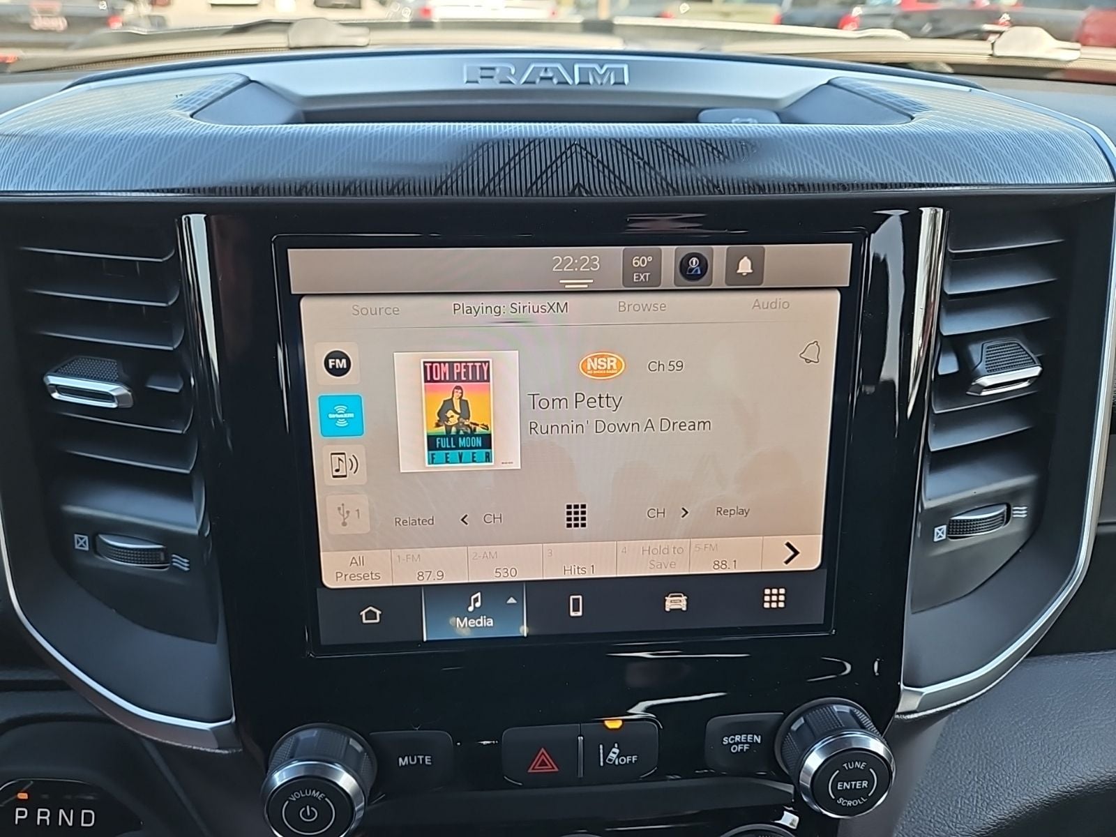 2026 RAM Ram 1500 RAM 1500 EXPRESS CREW CAB 4X4 5'7' BOX