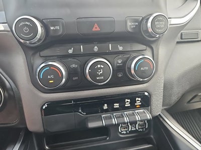 2022 RAM 1500 Big Horn Quad Cab 4x4 6'4' Box
