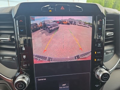 2026 RAM 1500 RAM 1500 LONE STAR CREW CAB 4X4 5'7' BOX
