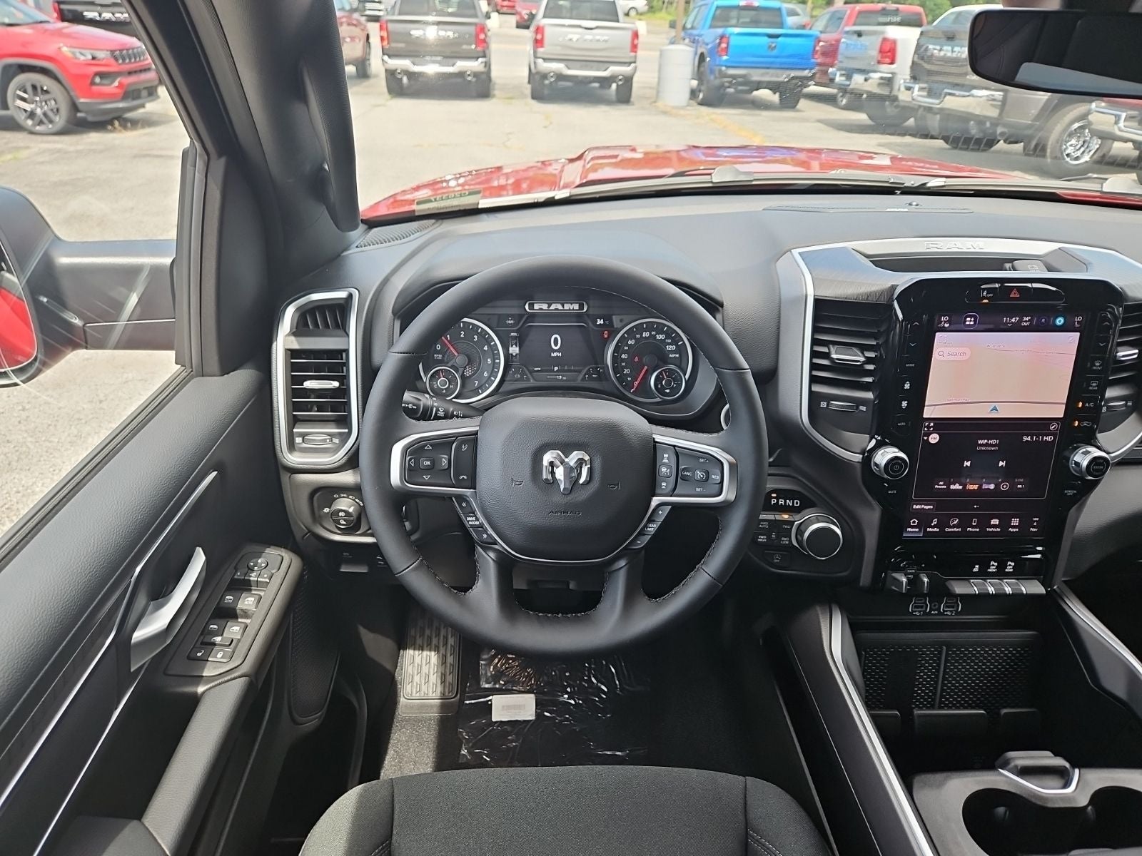 2026 RAM 1500 RAM 1500 LONE STAR CREW CAB 4X4 5'7' BOX