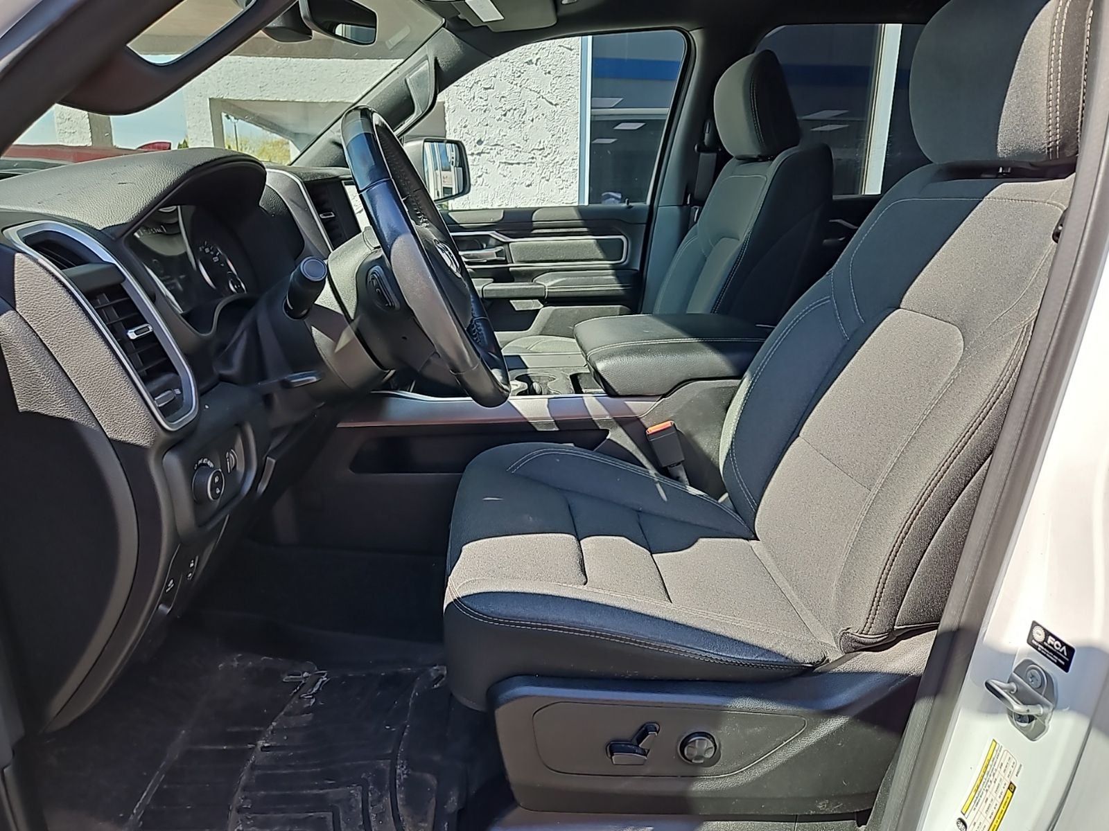 2021 RAM 1500 Big Horn Crew Cab 4x4 5'7' Box