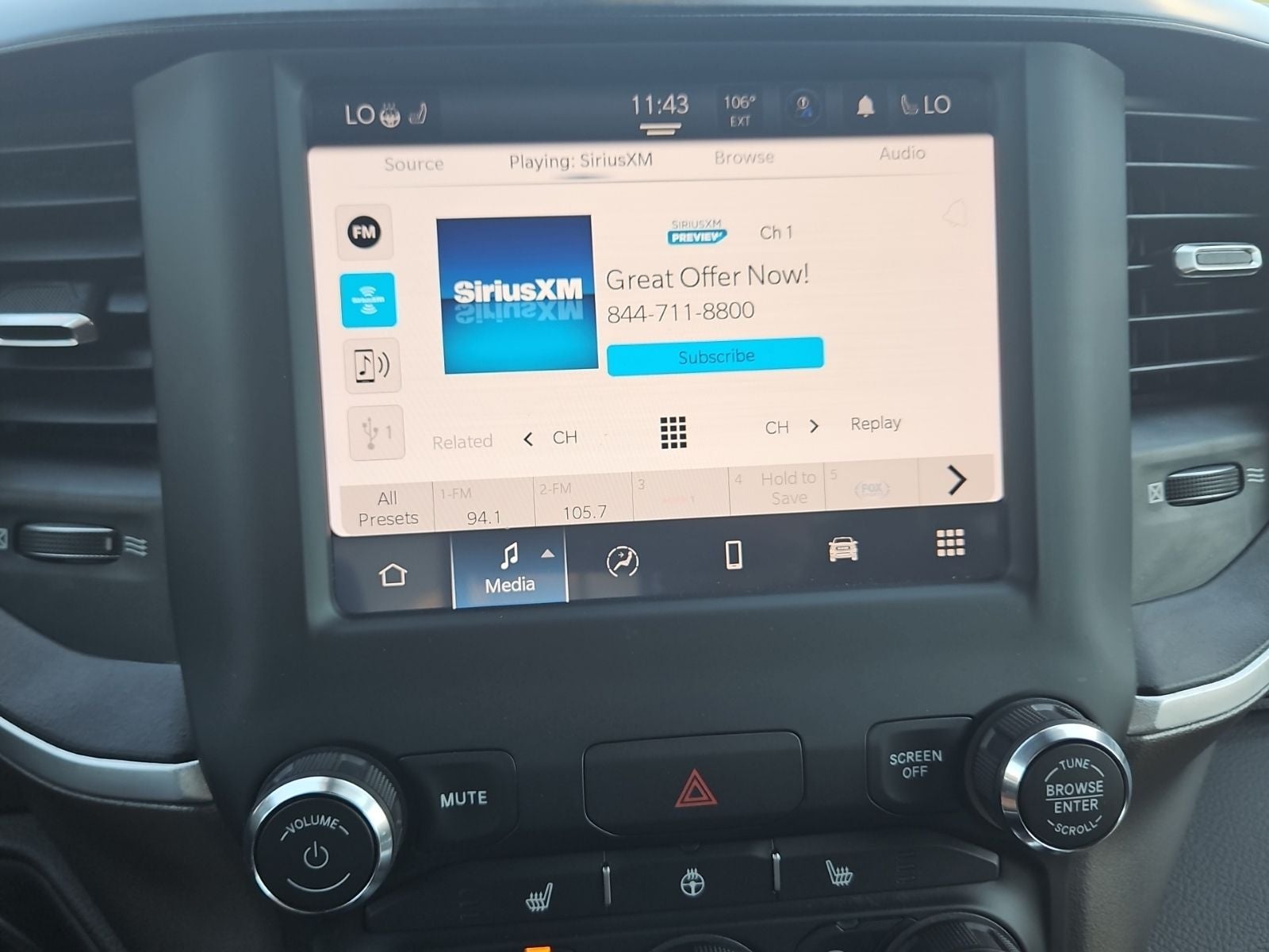 2022 RAM 1500 Big Horn Crew Cab 4x4 5'7' Box