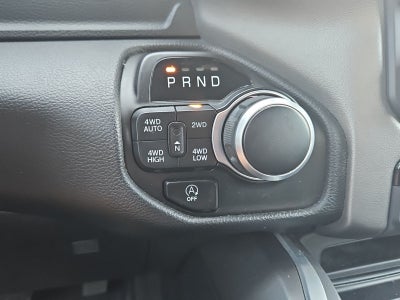 2022 RAM 1500 Big Horn Crew Cab 4x4 5'7' Box