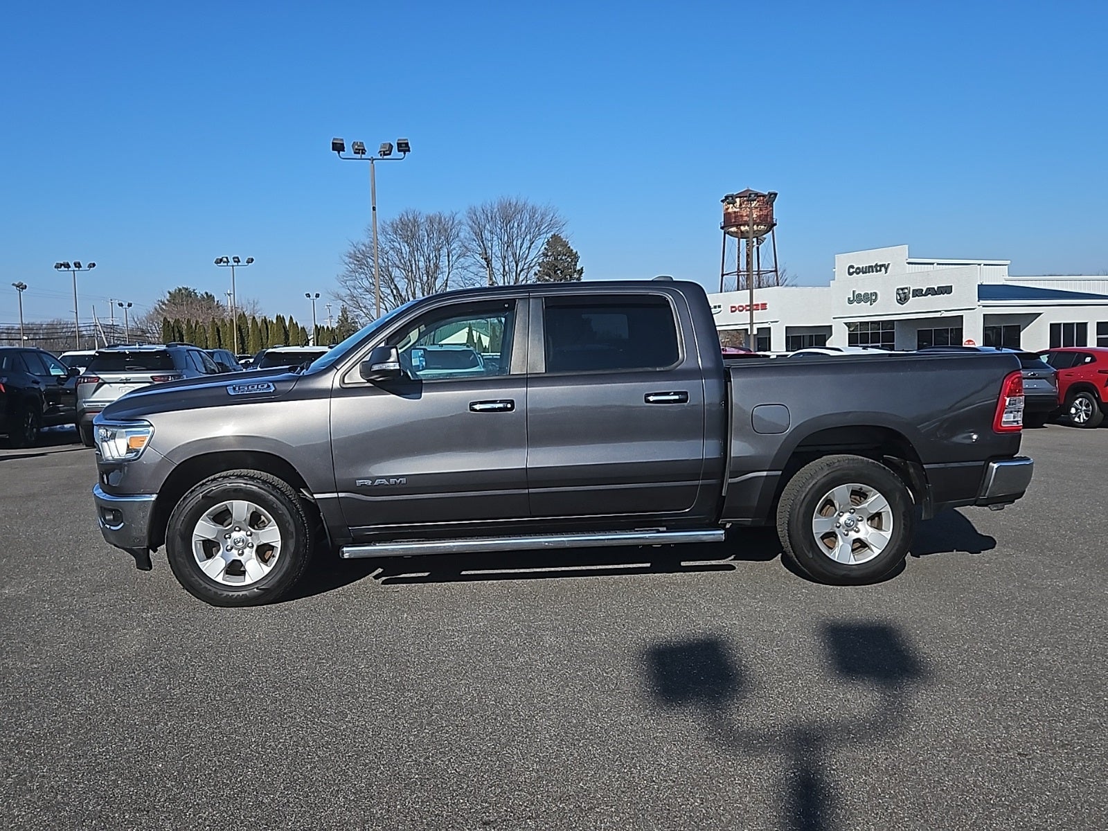 2020 RAM 1500 Big Horn Crew Cab 4x4 5'7' Box
