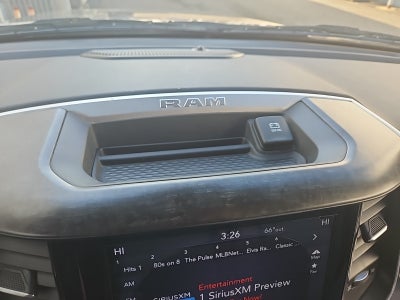 2020 RAM 1500 Big Horn Crew Cab 4x4 5'7' Box