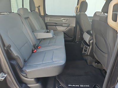 2020 RAM 1500 Big Horn Crew Cab 4x4 5'7' Box