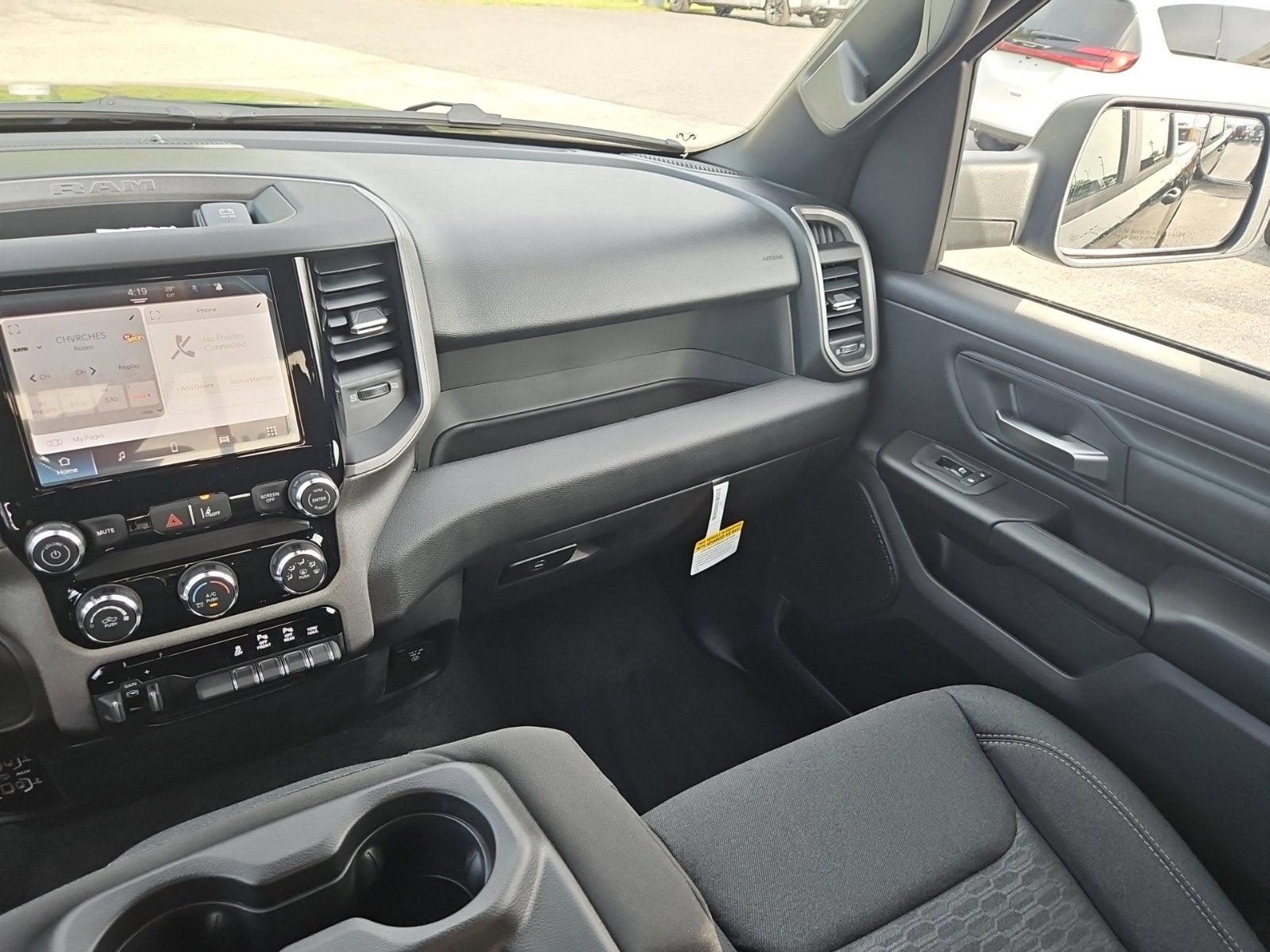 2027 RAM Ram 1500 RAM 1500 WARLOCK CREW CAB 4X4 5'7' BOX