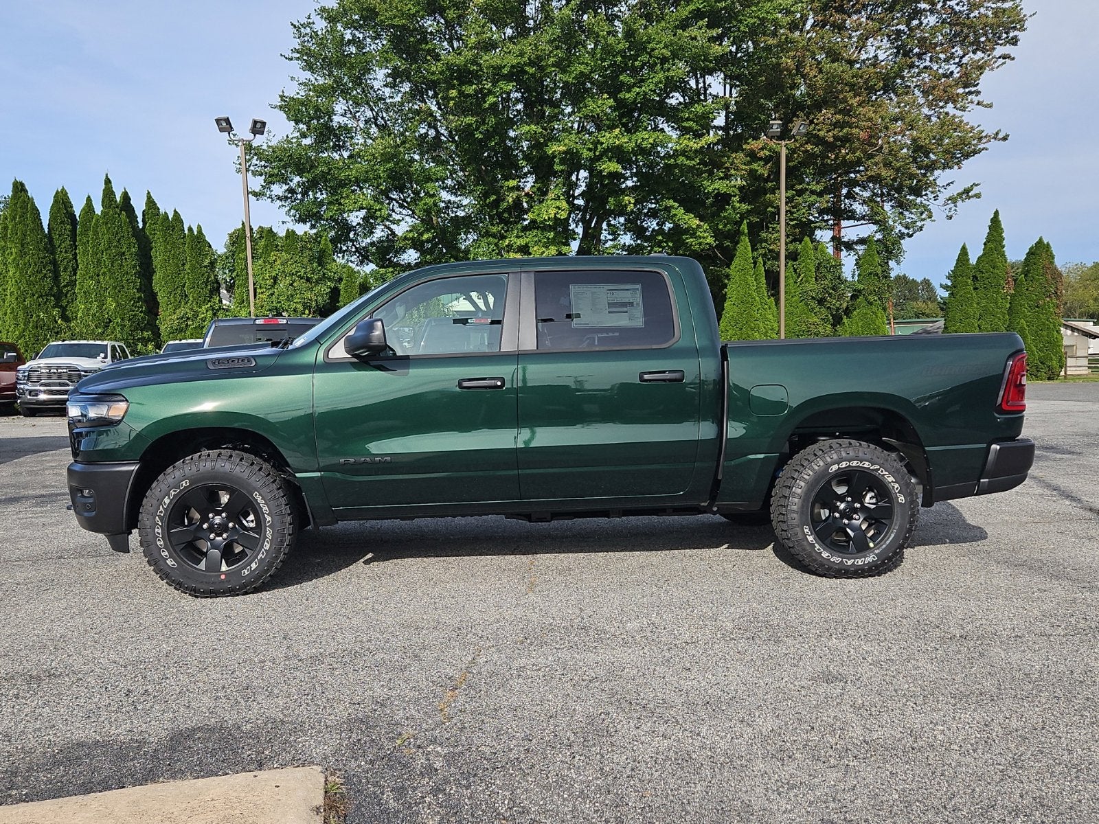 2027 RAM Ram 1500 RAM 1500 WARLOCK CREW CAB 4X4 5'7' BOX