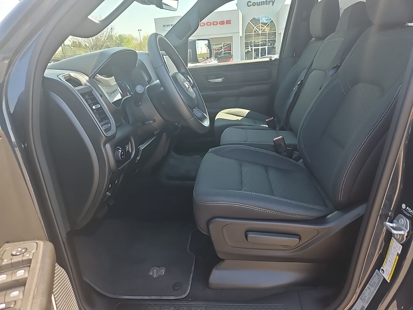 2026 RAM 1500 Warlock Crew Cab 4x4 5'7' Box