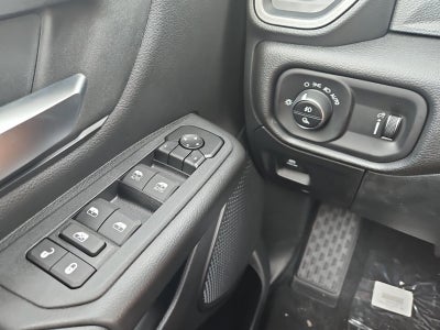 2027 RAM Ram 1500 RAM 1500 WARLOCK CREW CAB 4X4 5'7' BOX