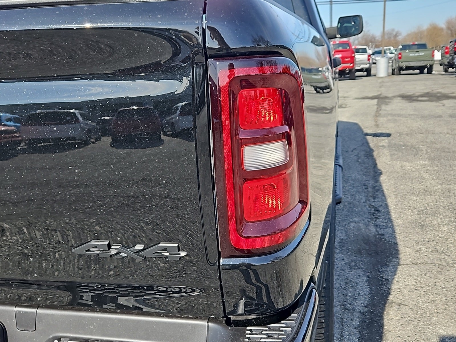 2026 RAM Ram 1500 RAM 1500 EXPRESS CREW CAB 4X4 5'7' BOX