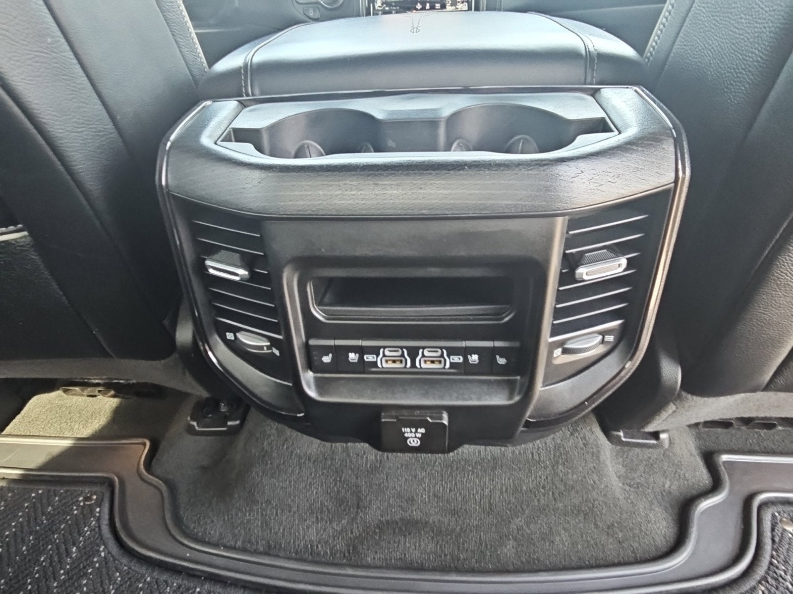 2023 RAM 1500 Limited Crew Cab 4x4 5'7' Box