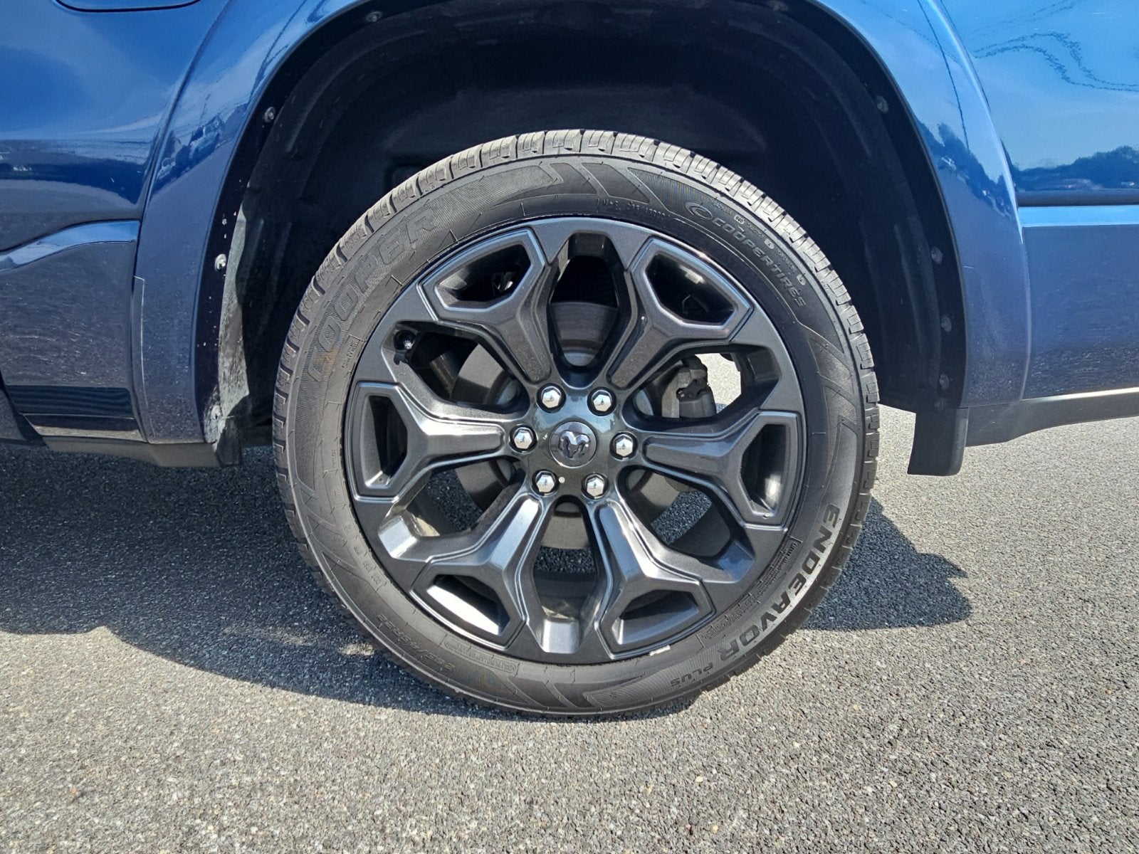 2023 RAM 1500 Limited Crew Cab 4x4 5'7' Box