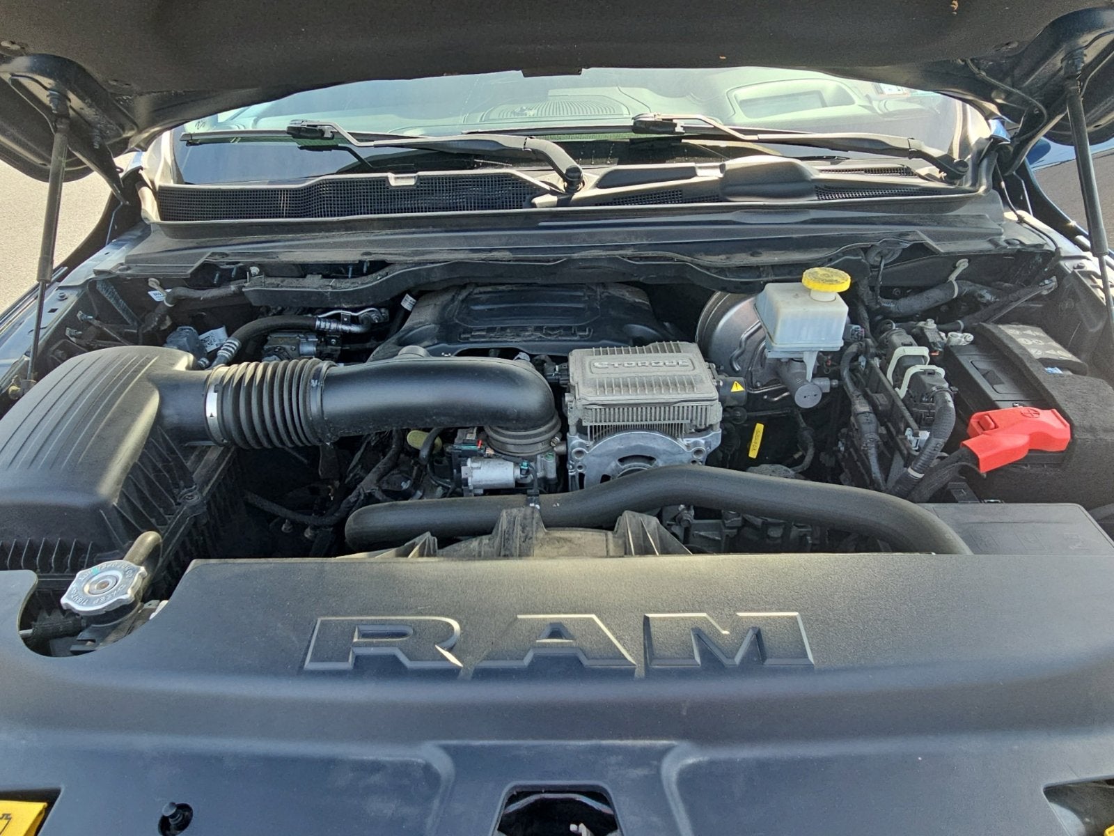 2023 RAM 1500 Limited Crew Cab 4x4 5'7' Box