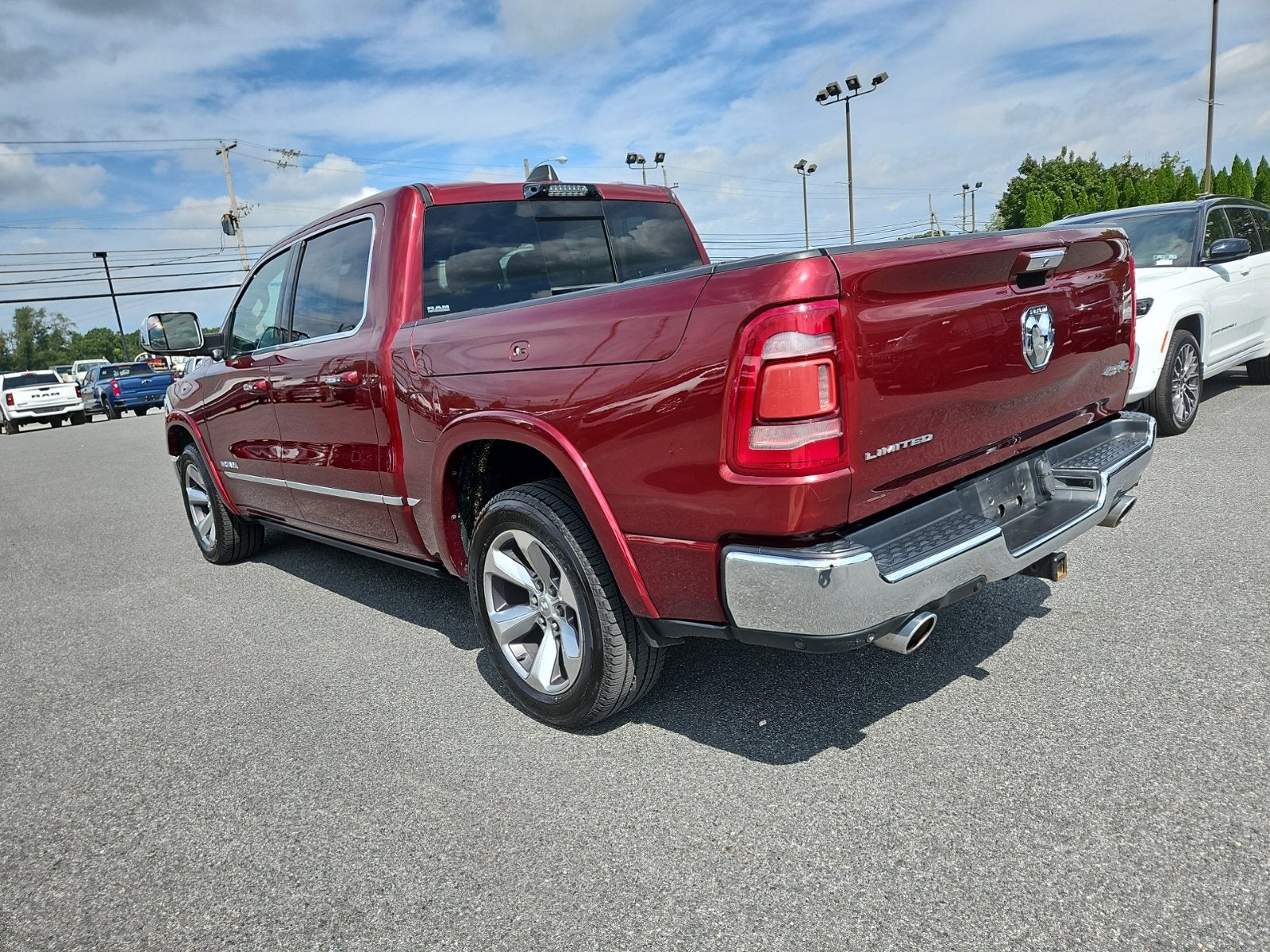 2022 RAM 1500 Limited Crew Cab 4x4 5'7' Box
