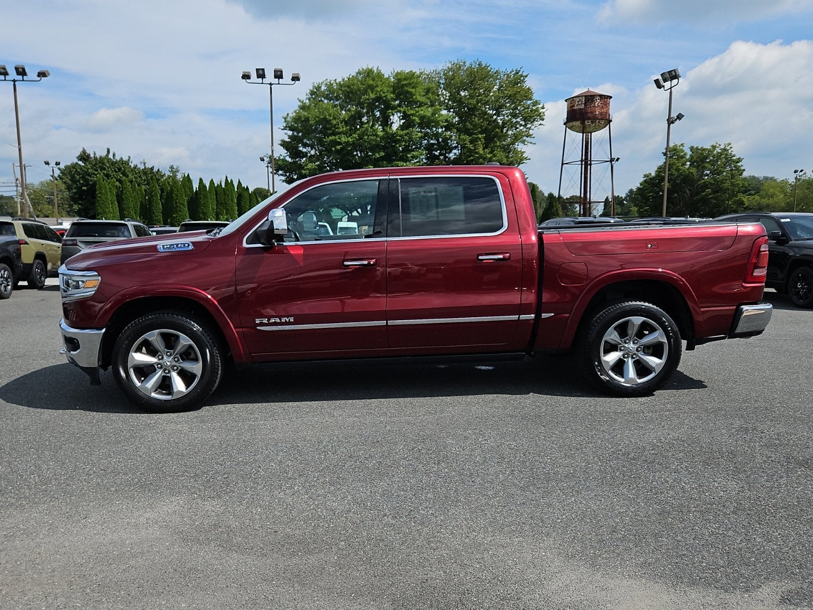 2022 RAM 1500 Limited Crew Cab 4x4 5'7' Box