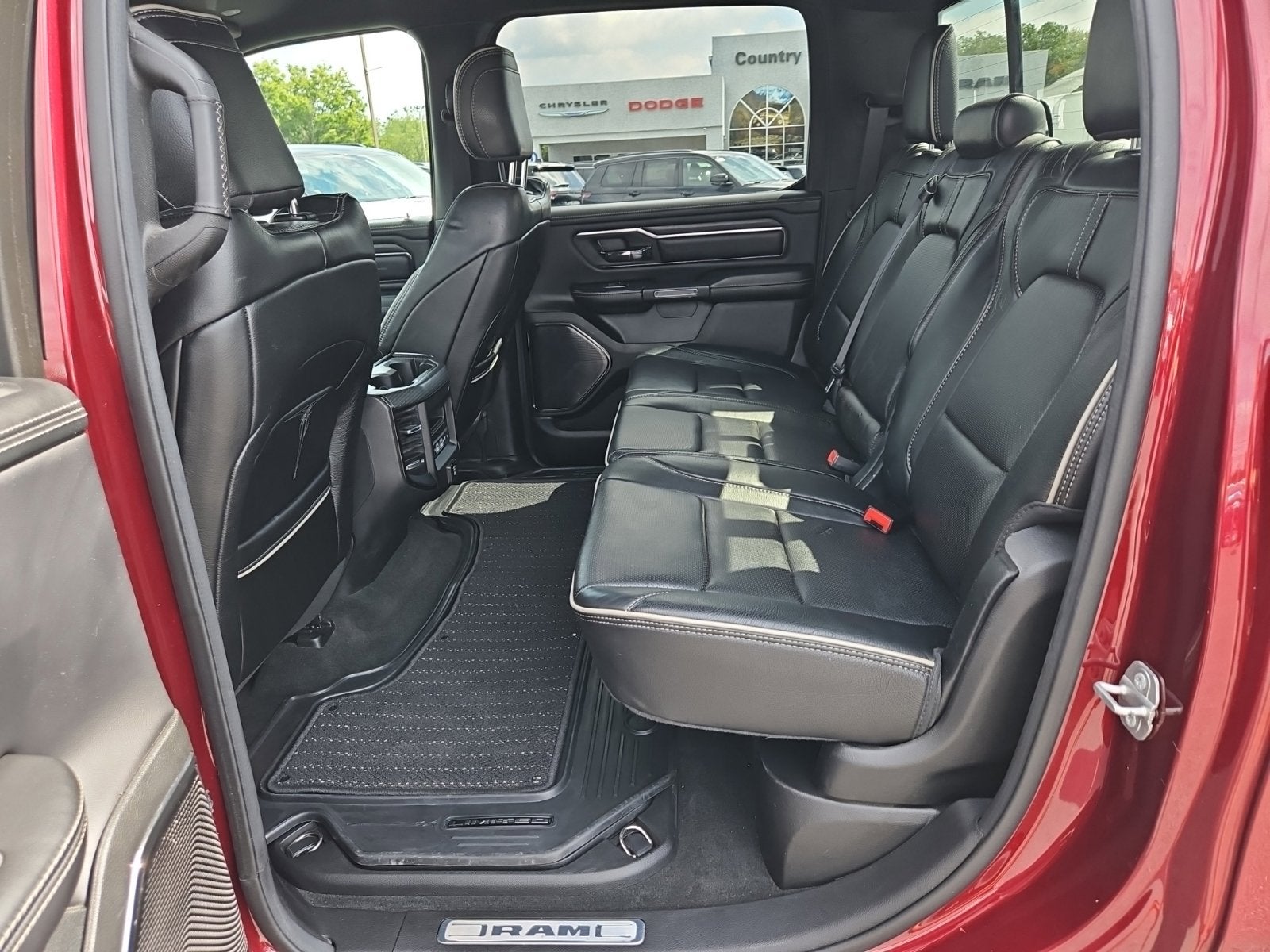 2022 RAM 1500 Limited Crew Cab 4x4 5'7' Box