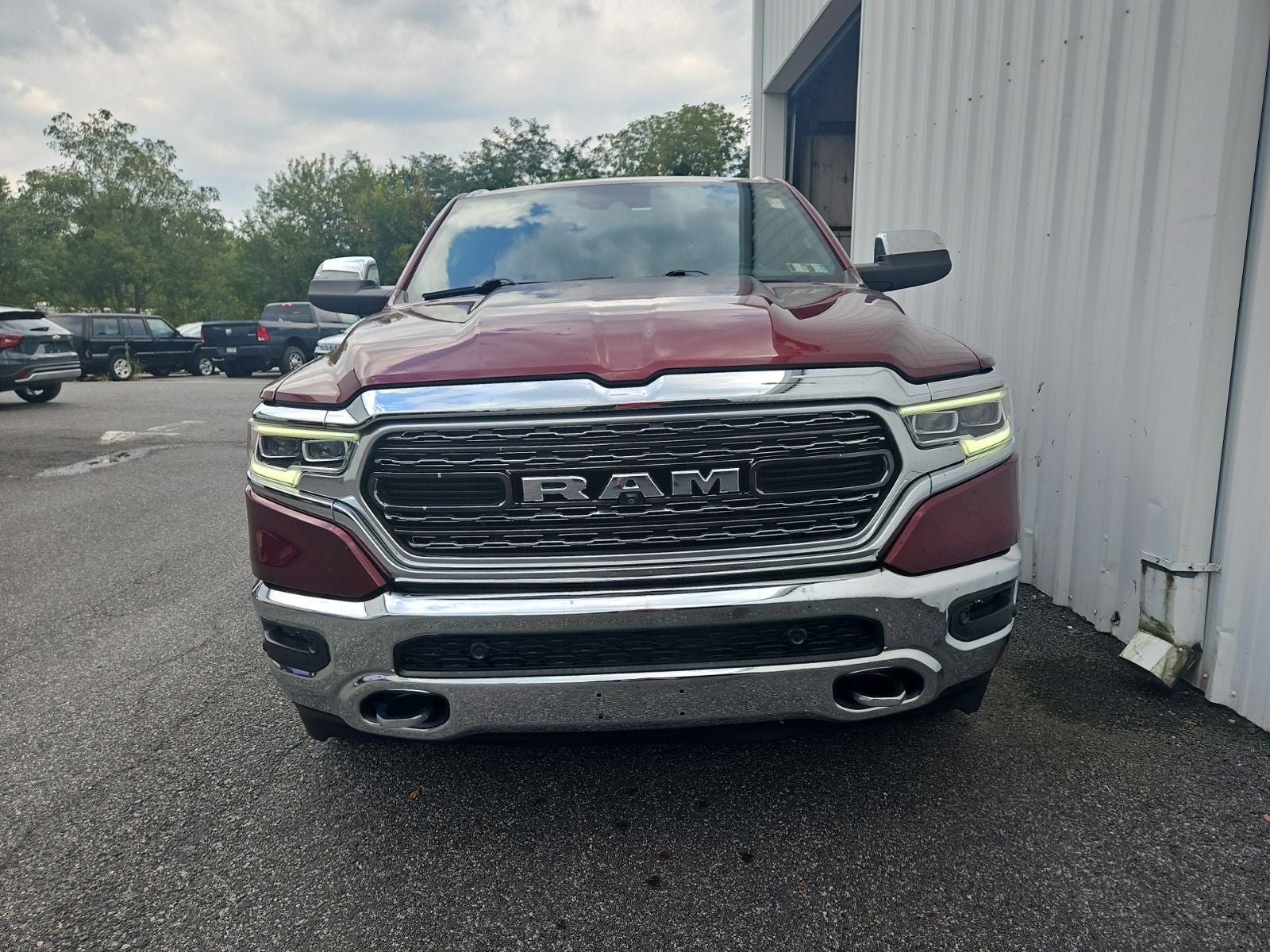 2022 RAM 1500 Limited Crew Cab 4x4 5'7' Box
