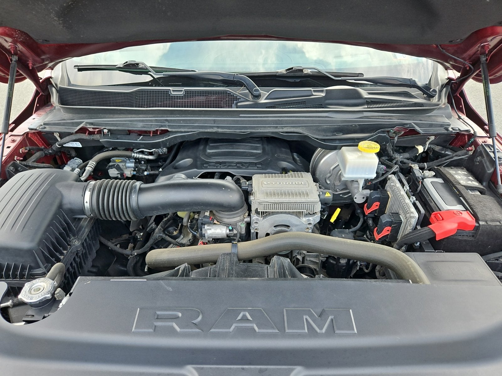 2022 RAM 1500 Limited Crew Cab 4x4 5'7' Box