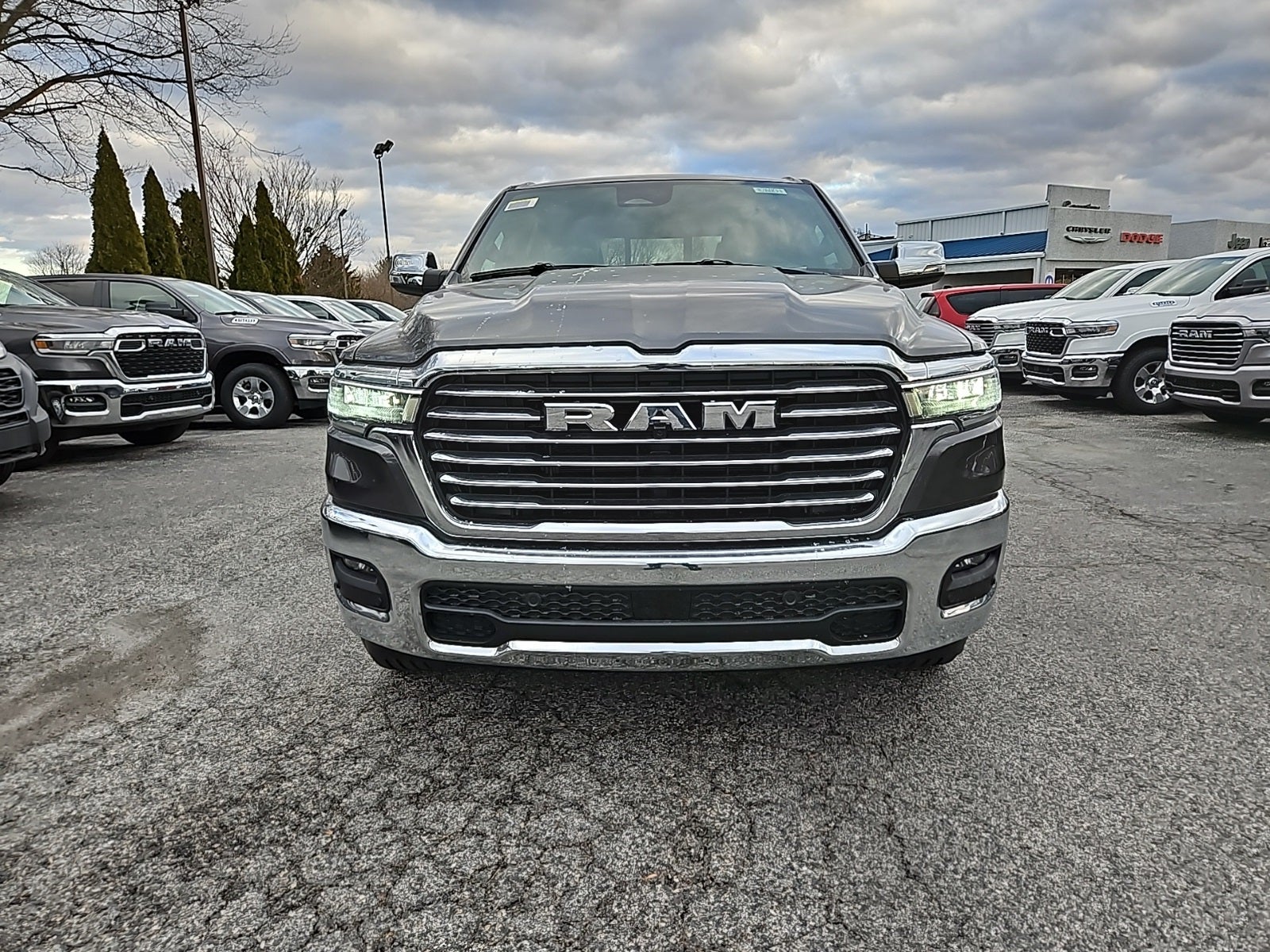 2026 RAM Ram 1500 RAM 1500 LARAMIE CREW CAB 4X4 5'7' BOX