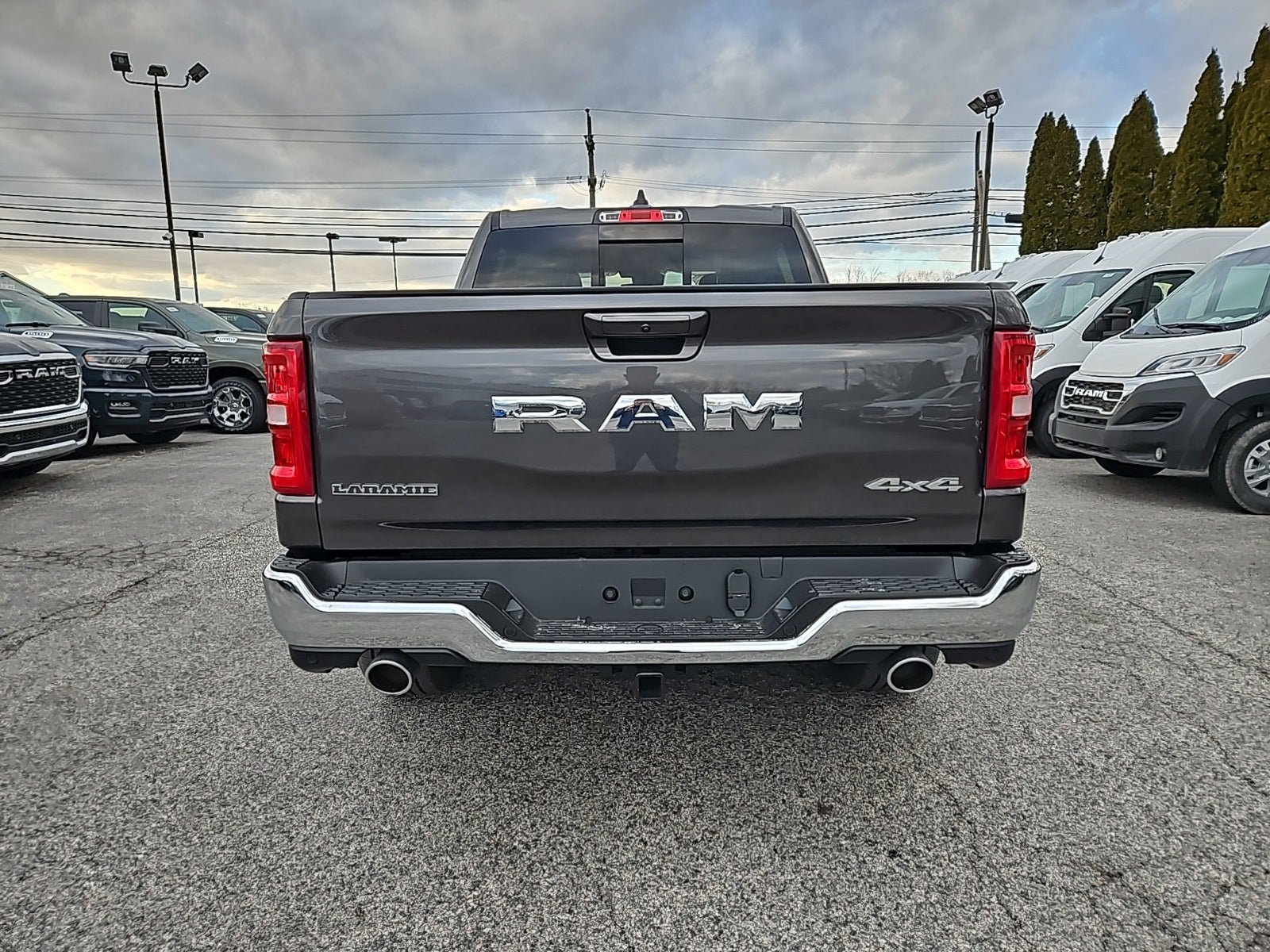 2026 RAM Ram 1500 RAM 1500 LARAMIE CREW CAB 4X4 5'7' BOX