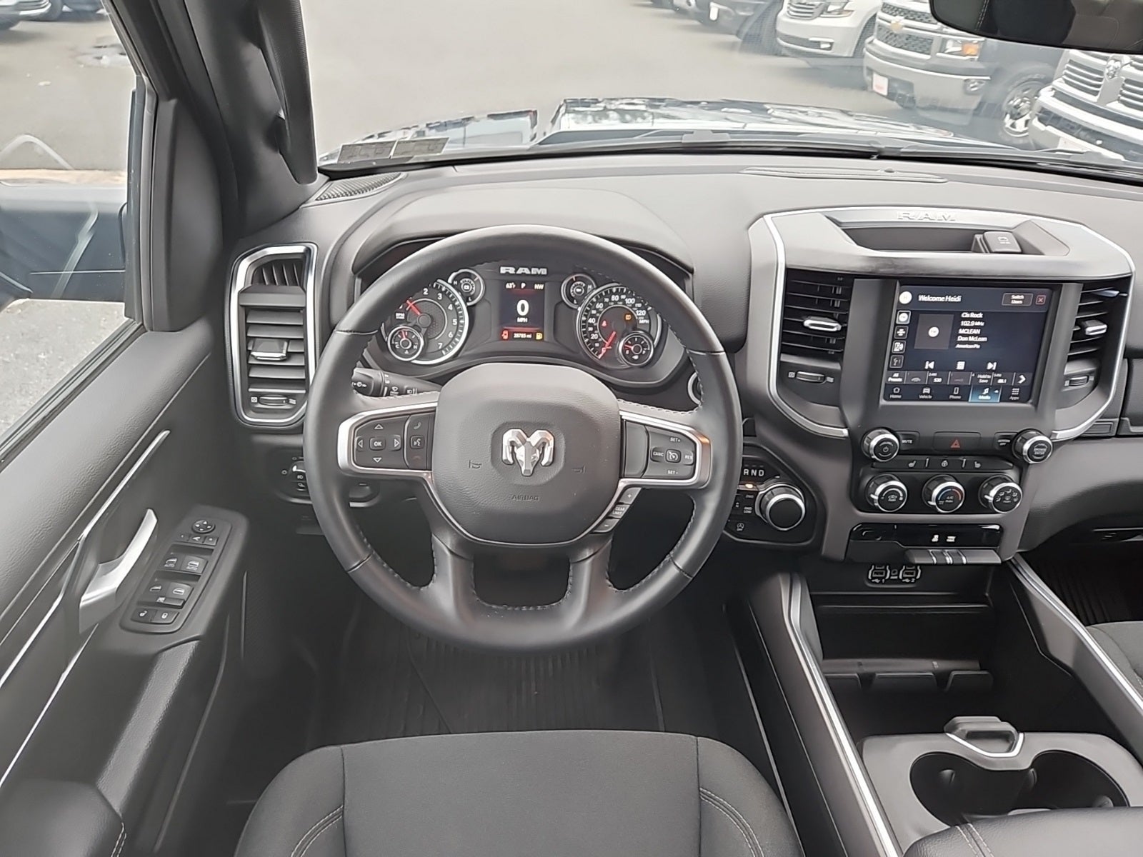 2024 RAM 1500 Big Horn Crew Cab 4x4 6'4' Box