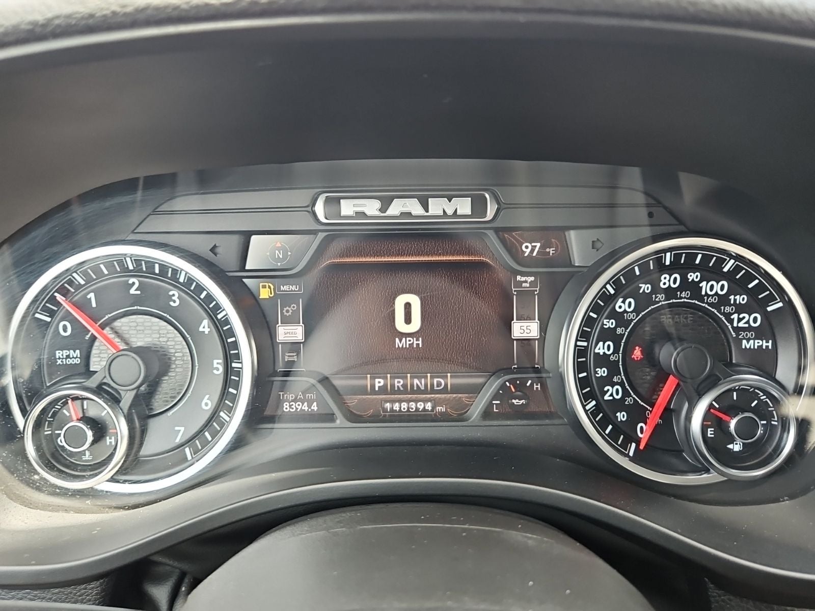2022 RAM 1500 Laramie Crew Cab 4x4 6'4' Box