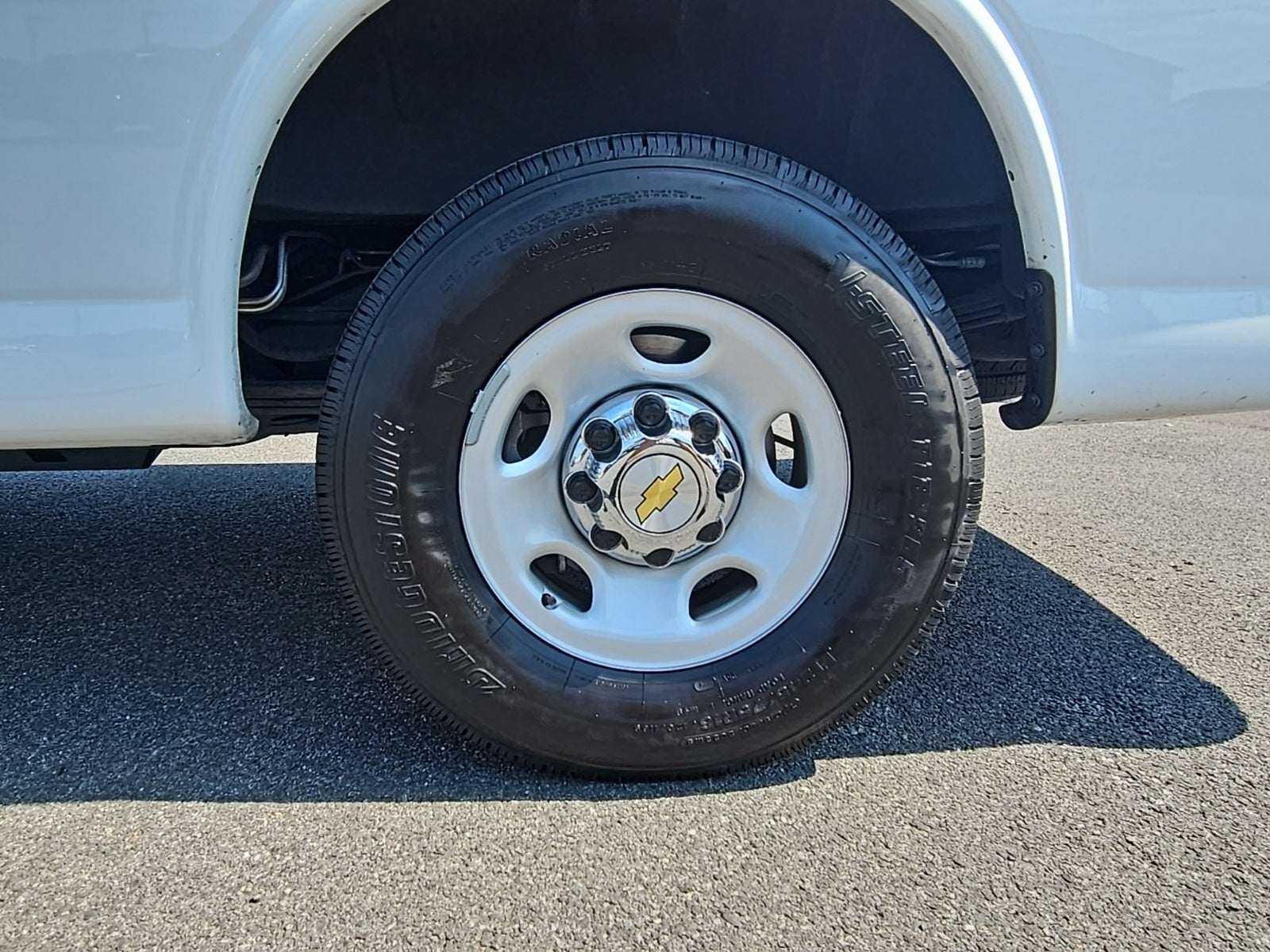 2024 Chevrolet Express Passenger RWD 3500 Extended Wheelbase LT