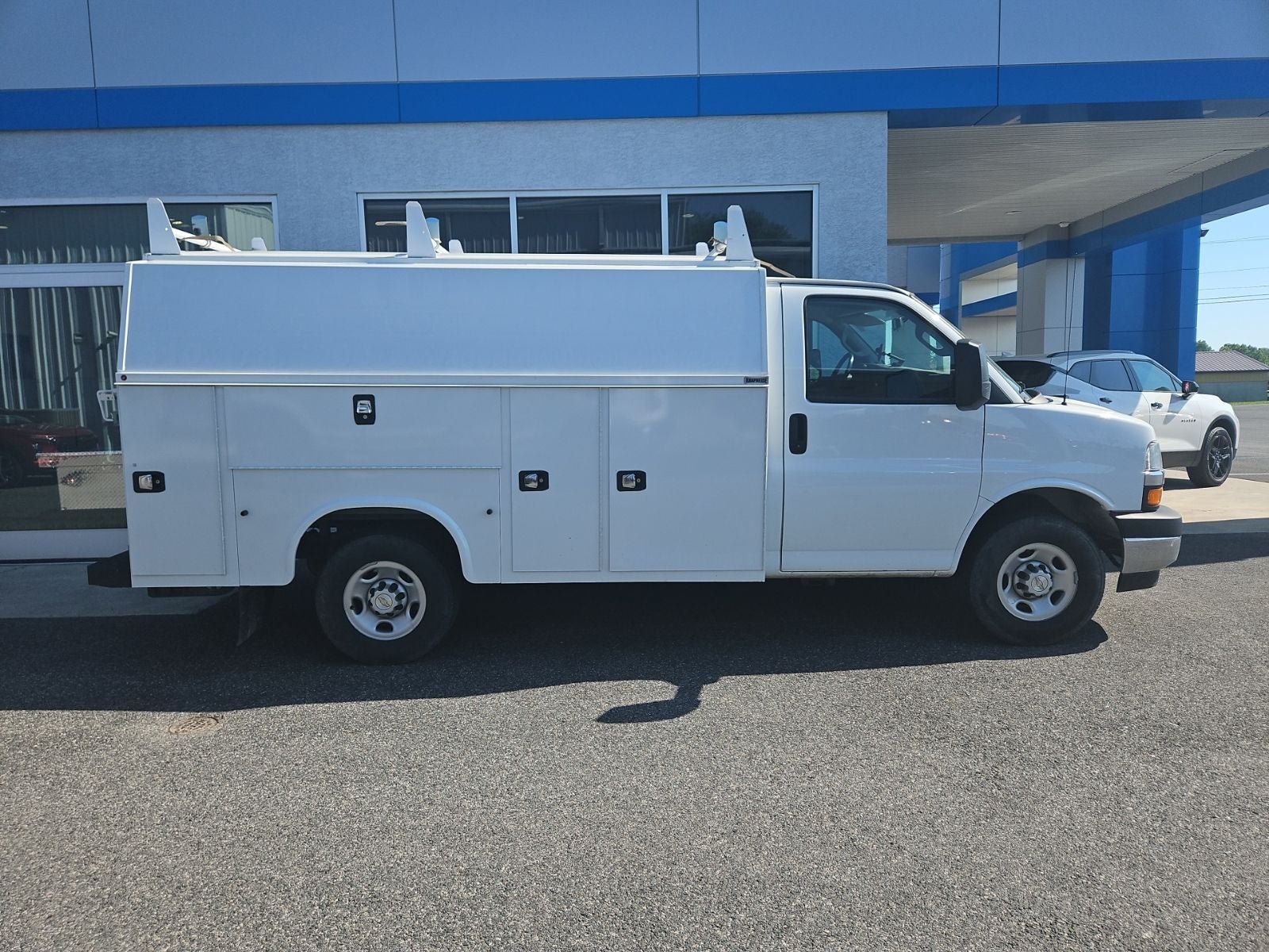 2023 Chevrolet Express 3500 139" WB's photo