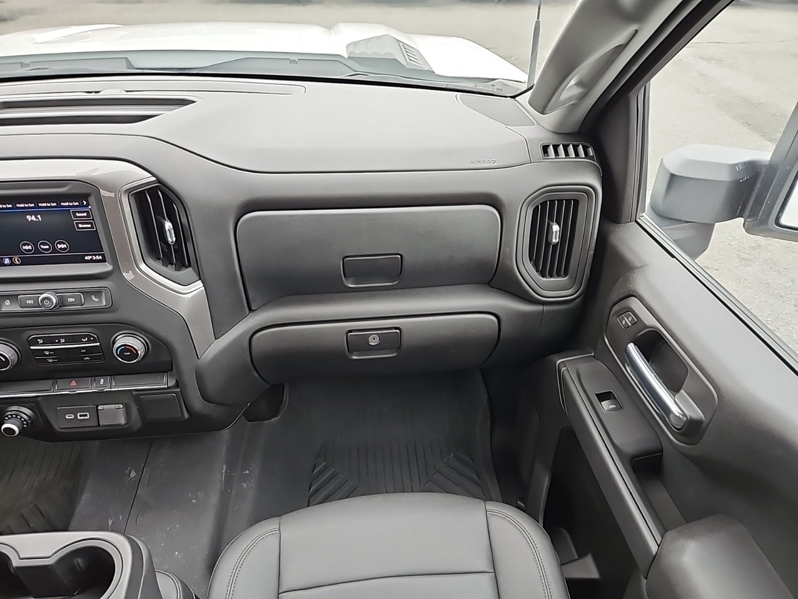 2023 Chevrolet Silverado 3500HD 4WD Double Cab Long Bed WT