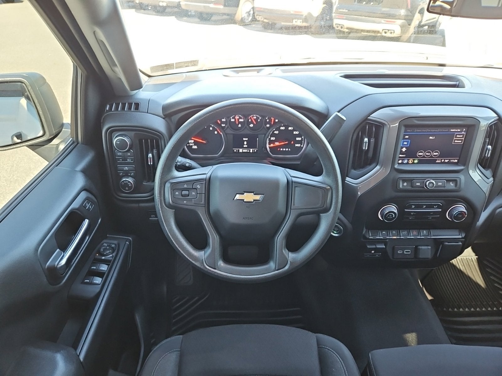2024 Chevrolet Silverado 1500 4WD Crew Cab Short Bed Custom