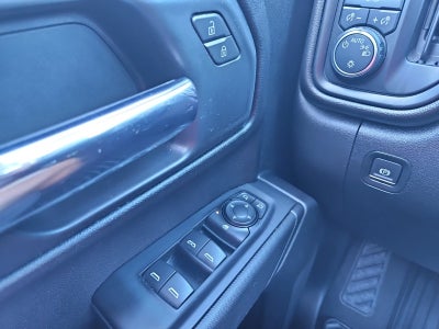 2024 Chevrolet Silverado 1500 4WD Crew Cab Short Bed Custom