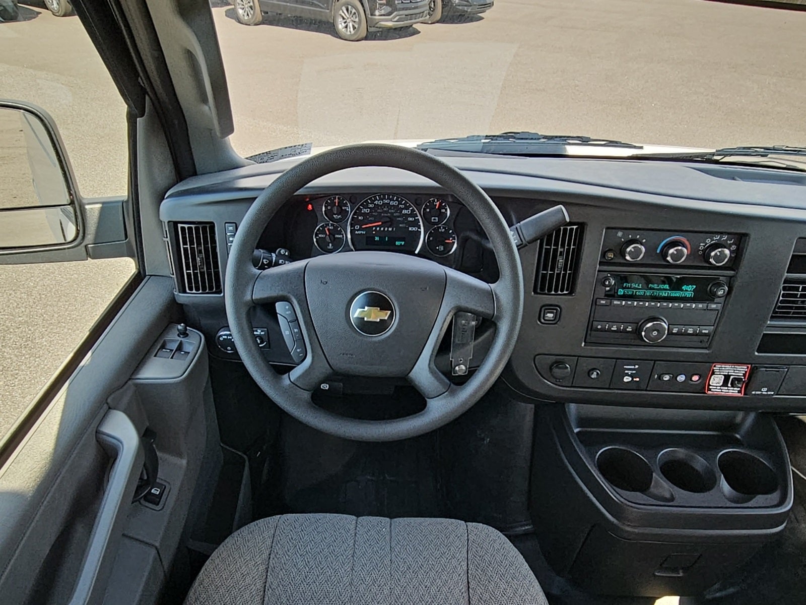 2025 Chevrolet Express Cargo RWD 2500 Regular Wheelbase WT