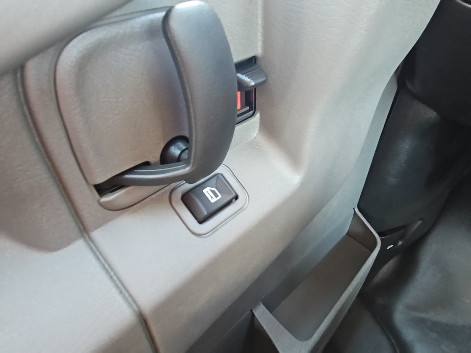 2025 Chevrolet Express Cargo RWD 2500 Regular Wheelbase WT